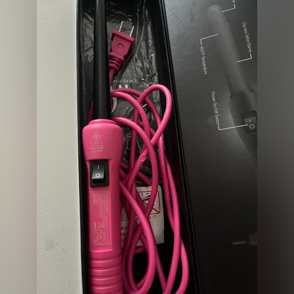 HerStyler Baby Curls Curling Iron